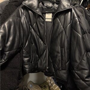 Abercrombie & Fitch Black Quilted Faux-Leather Puffer Jacket